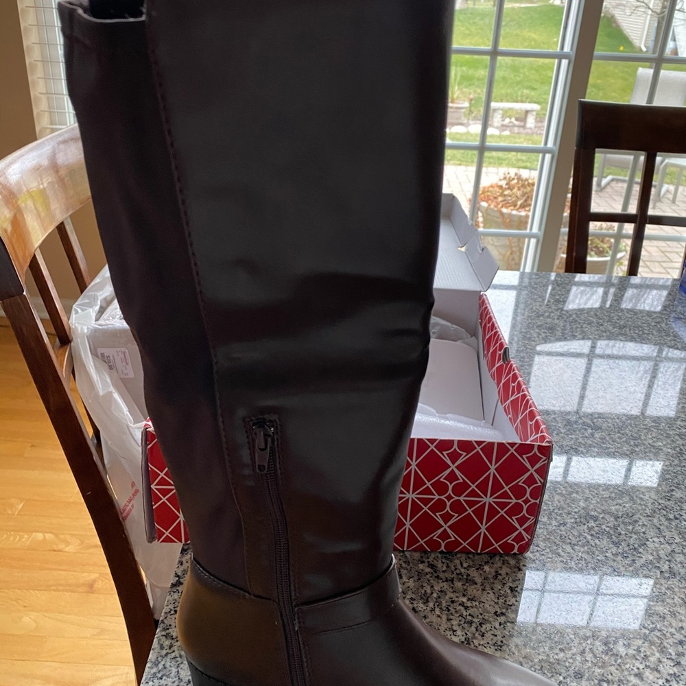 Rampage boots 9.5 M